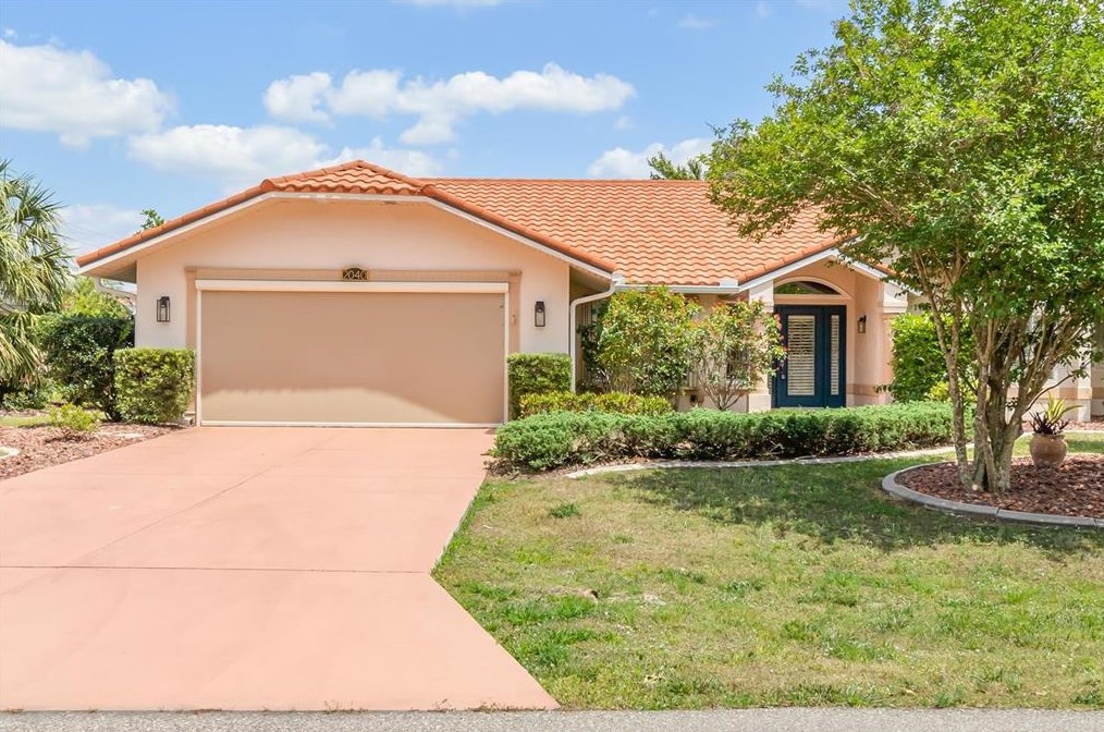 2040 Mazatlan Rd, Punta Gorda, FL 33983-2633
