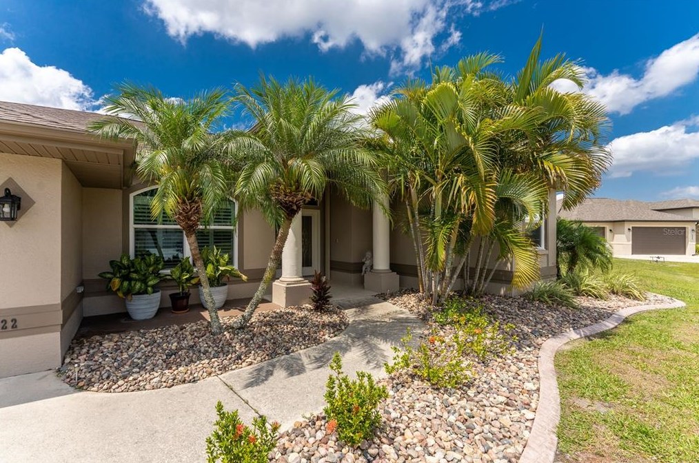1322 Observer Ct, Punta Gorda, FL 33983-5935