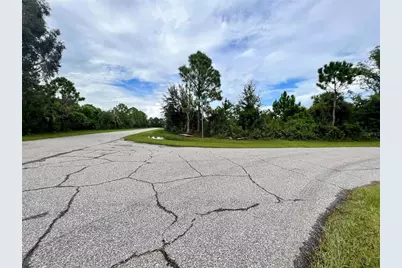 12068 Alumna Avenue, Port Charlotte, FL 33981 - Photo 2