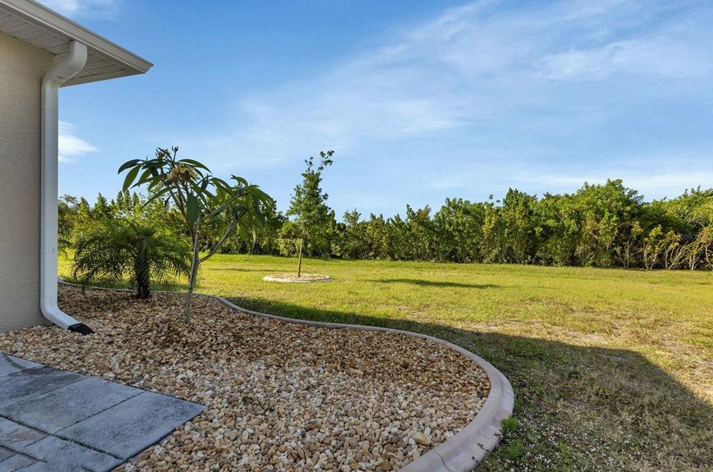 7201 Lenox Cir, Punta Gorda FL 33950-1326 exterior