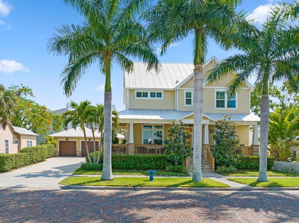 224 Harvey St, Punta Gorda FL 33950-4816 exterior