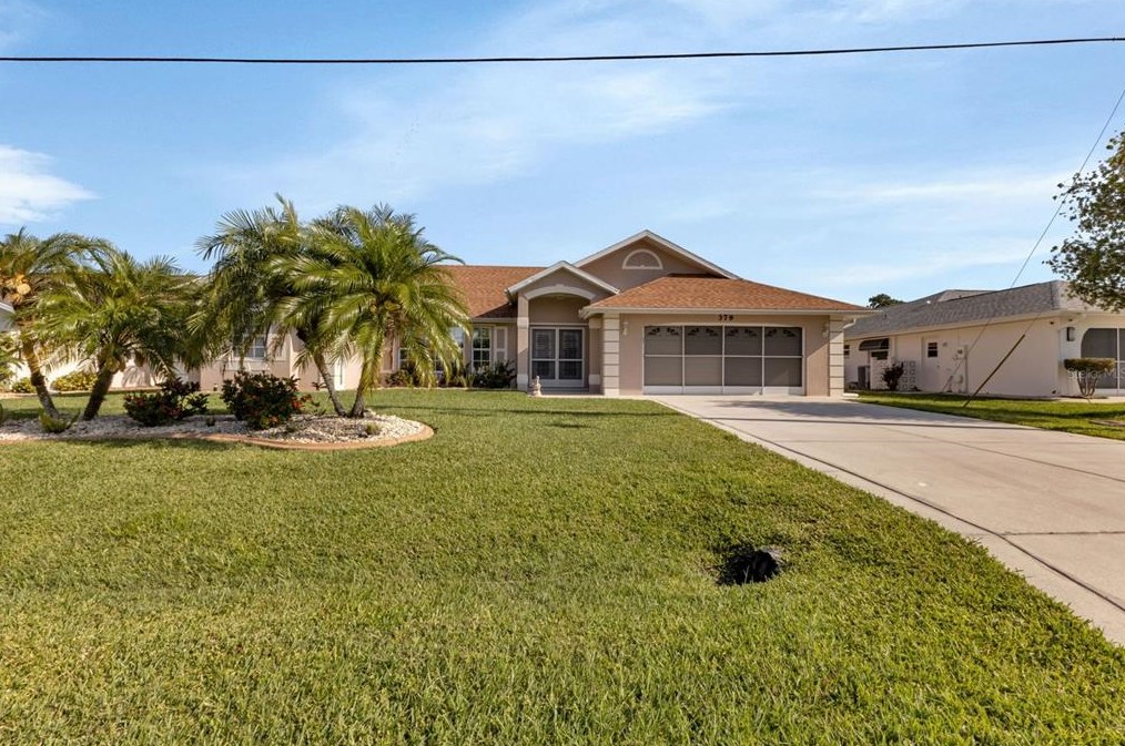379 Corrientes Cir, Punta Gorda, FL 33983-5630