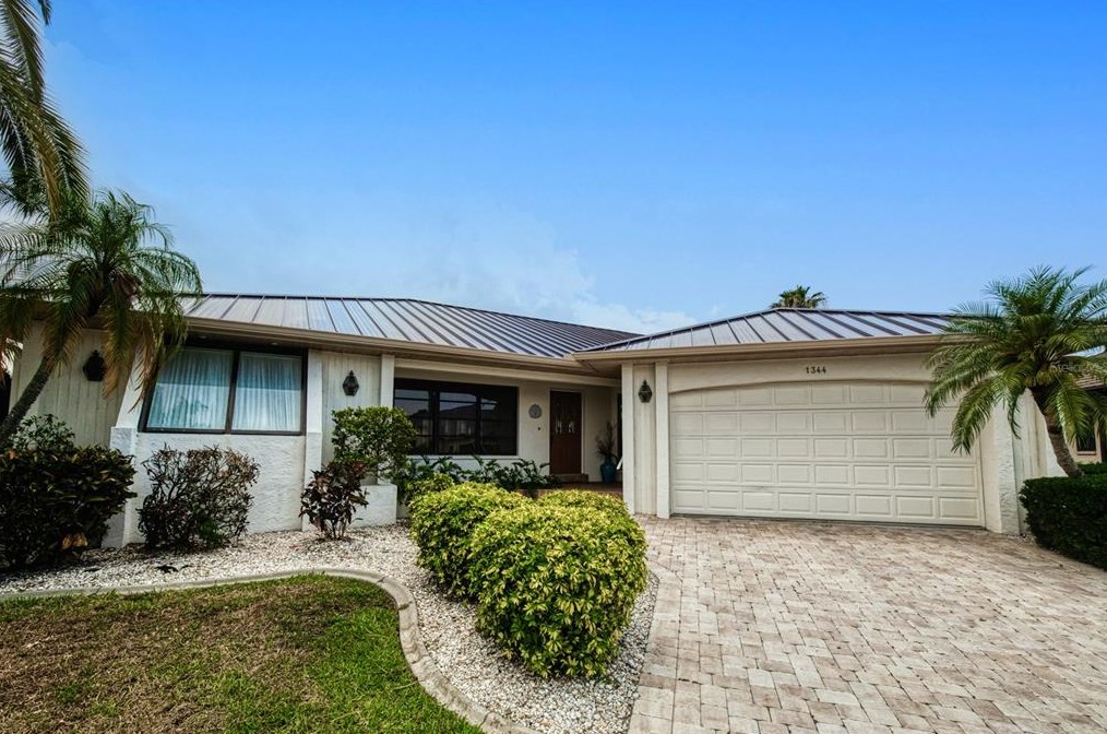 1344 Casey Key Dr, Punta Gorda, FL 33950-8546