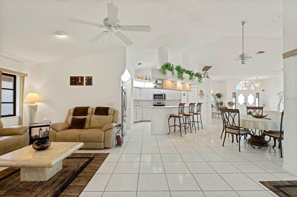 3348 Trinidad Ct, Punta Gorda FL 33950-6375 exterior