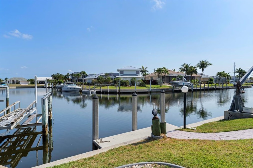 3348 Trinidad Ct, Punta Gorda FL  33950-6374 exterior