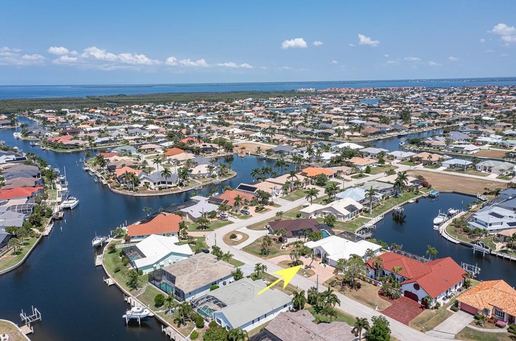 3348 Trinidad Ct, Punta Gorda FL 33950-6375 exterior