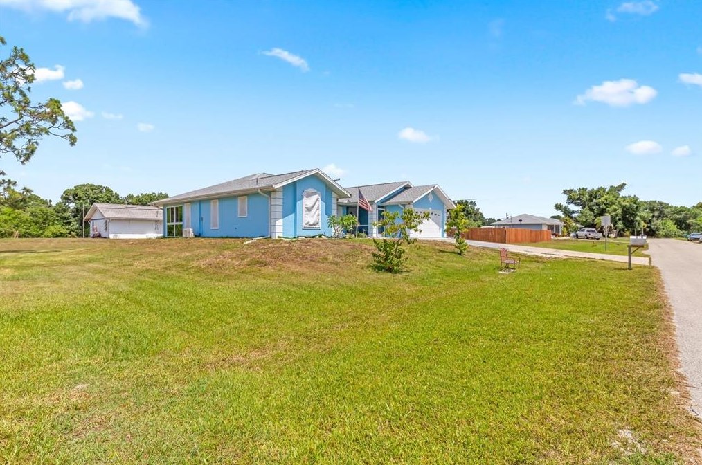610 Burning Tree Ln, Punta Gorda, FL 33982-1869
