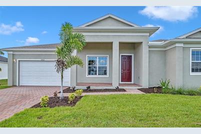 15512 Greenwood Avenue, Port Charlotte, FL 33981 - Photo 1