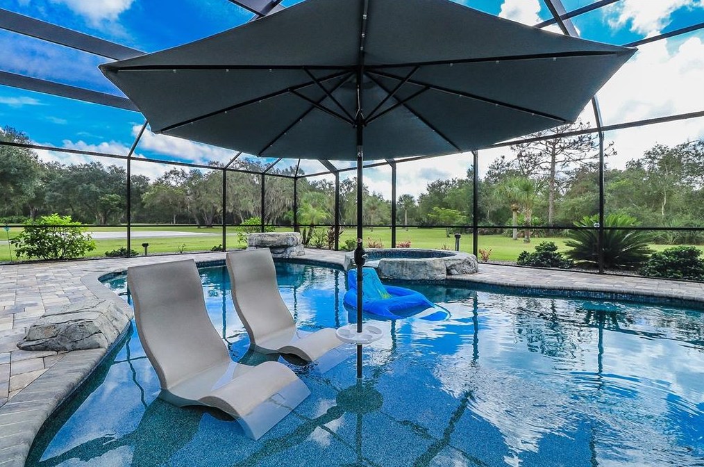 32377 Washington Loop Rd, Punta Gorda FL 33982-9676 exterior