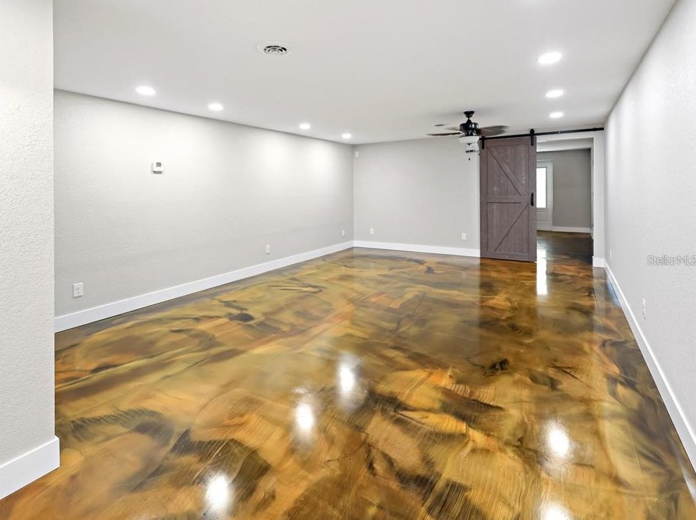 32377 Washington Loop Rd, Punta Gorda FL 33982-9676 exterior