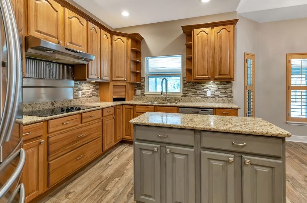 32377 Washington Loop Rd, Punta Gorda FL 33982-9676 exterior