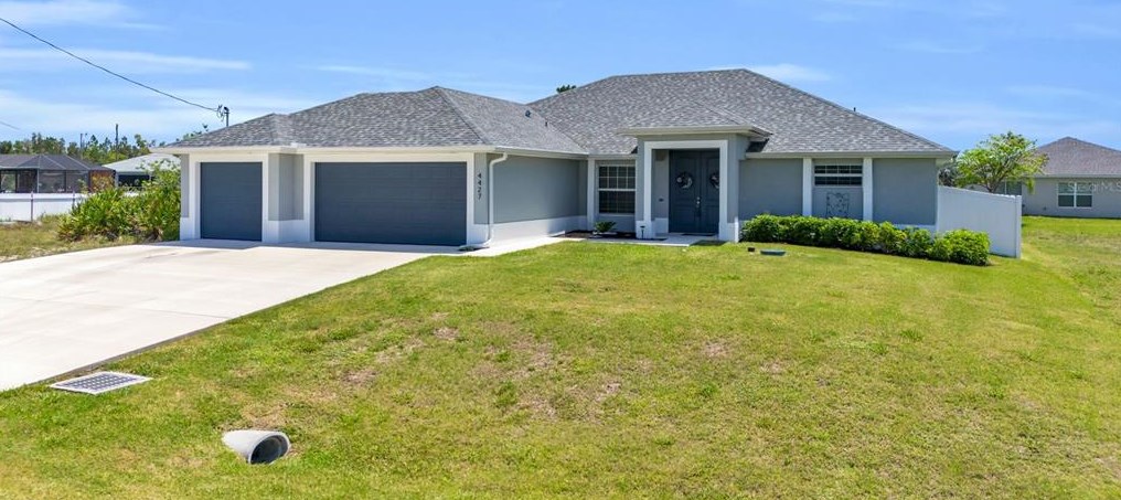 4427 Connection Ave, Cape Coral, FL 33909-6104