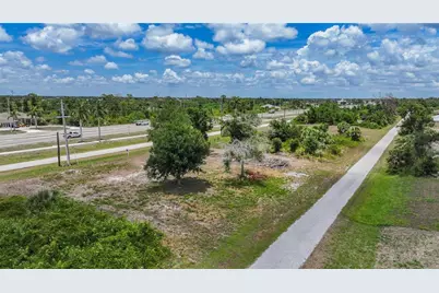 8576 Wiltshire Drive, Port Charlotte, FL 33981 - Photo 2