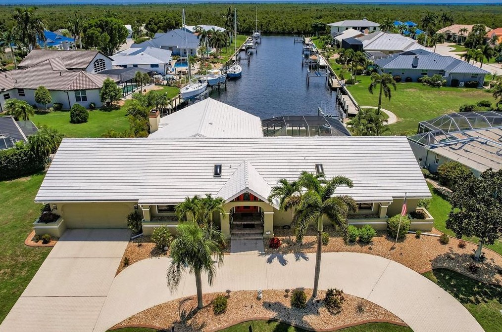 1927 Los Alamos Dr, Punta Gorda, FL 33950