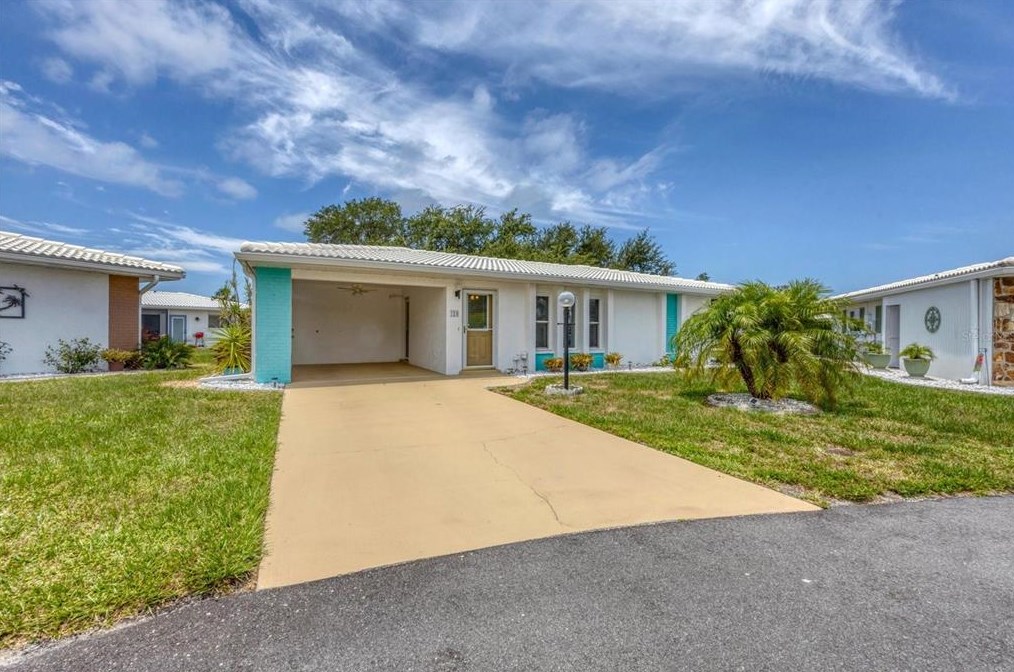 126 Circlewood Dr #b1-2, Venice, FL