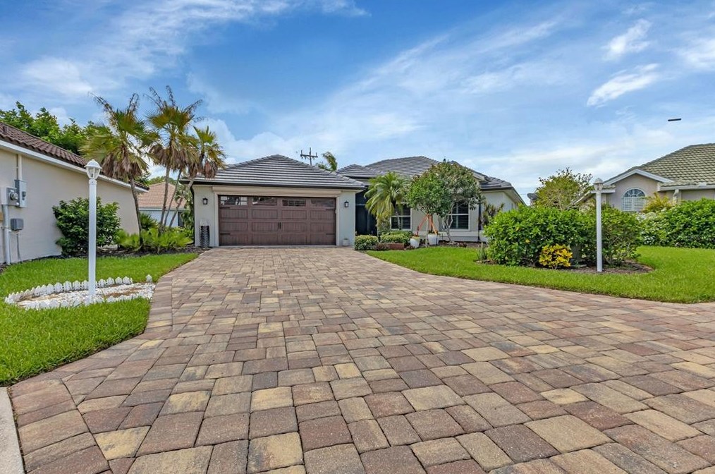 1502 Islamorada Blvd, Punta Gorda, FL 33955