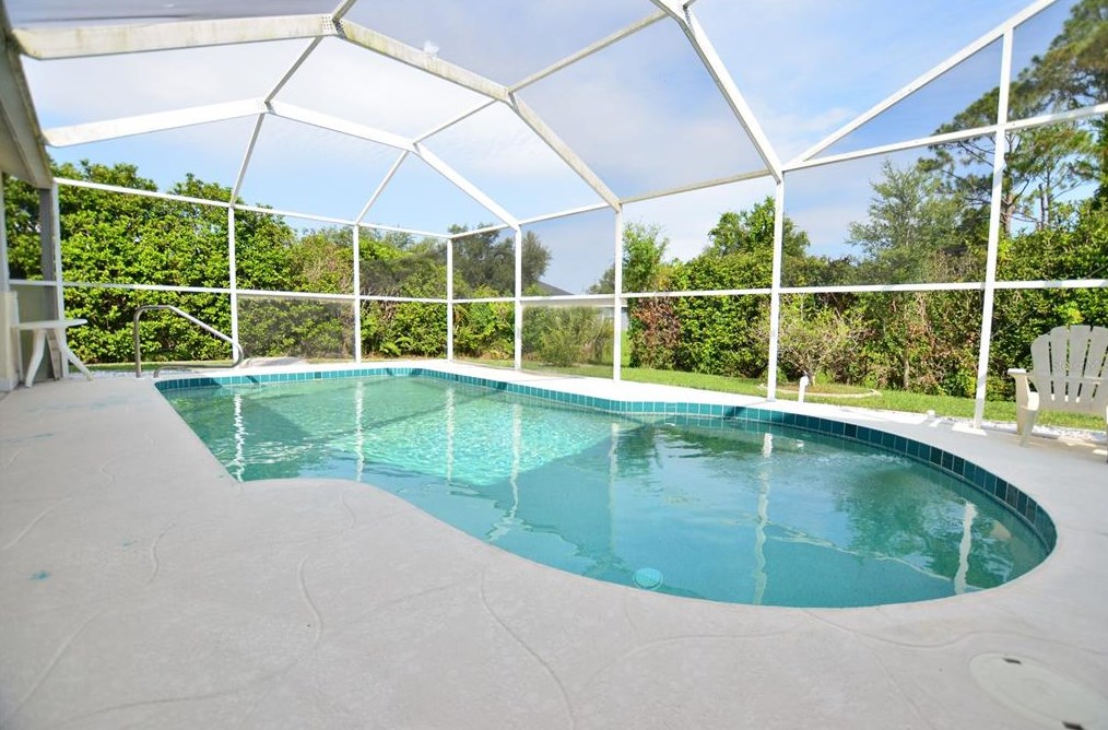 321 Malpelo Ave, Punta Gorda, FL 33983