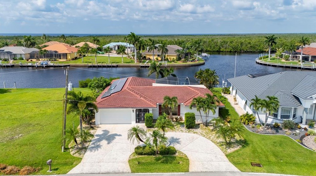 4021 Turtle Dove Cir, Punta Gorda, FL 33950