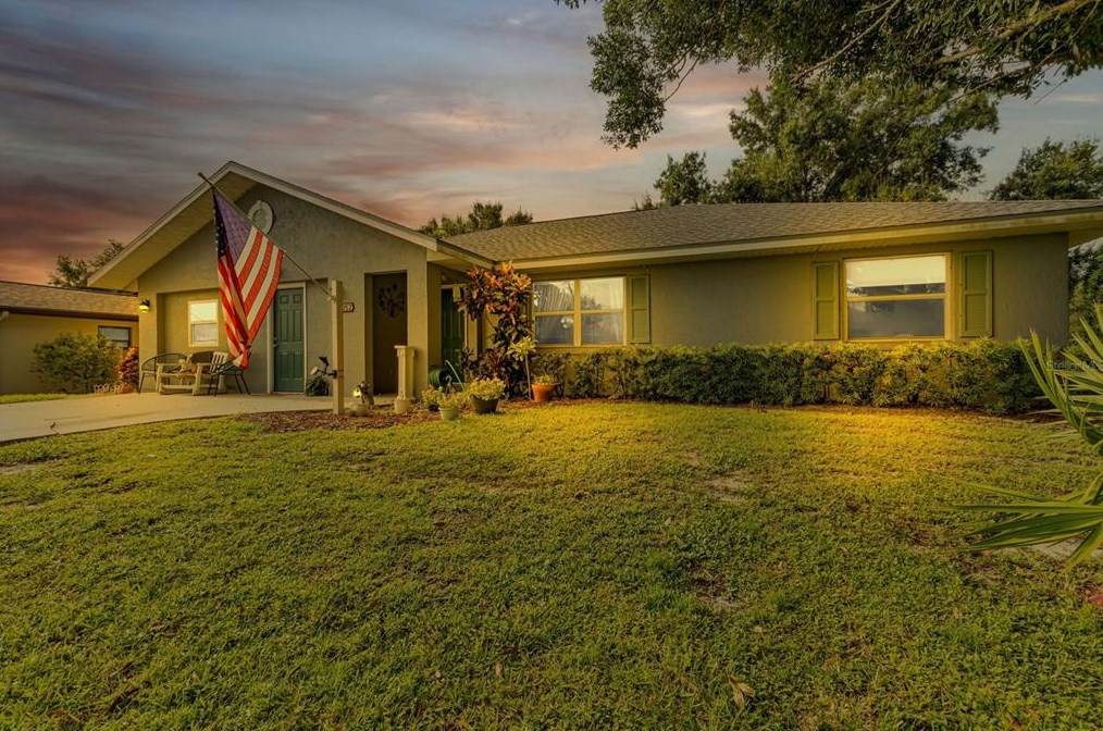 2052 Ne Floridian Cir, Arcadia, FL 34266