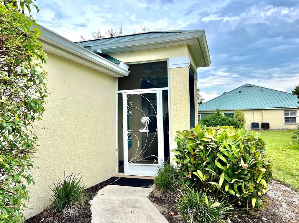 304 Islamorada Blvd, Punta Gorda, FL 33955