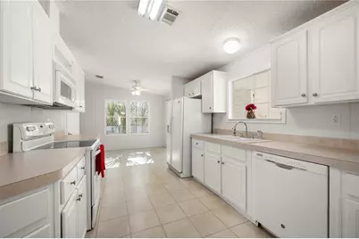 1000 Kings Highway #128, Port Charlotte, FL 33980 - Photo 14