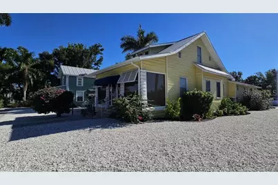 461 W Marion Avenue, Punta Gorda, FL 33950 - Photo 2