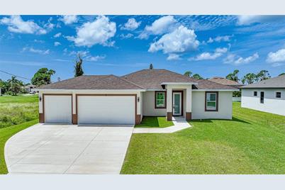 16 Tee View Road, Rotonda West, FL 33947 - Photo 1