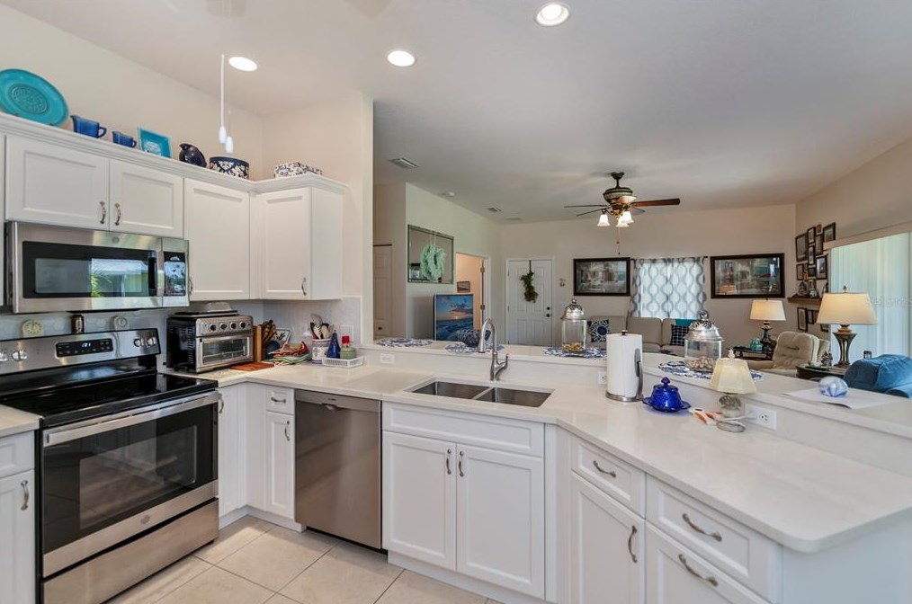 2031 Royal Tern Cir, Punta Gorda, FL 33983