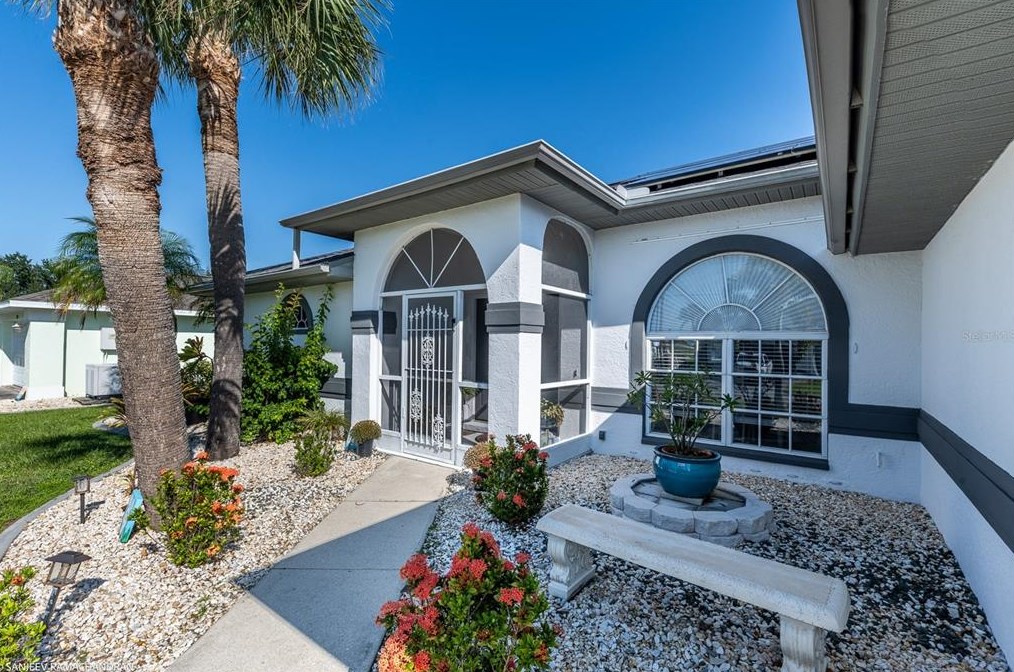 538 W Cashew, Punta Gorda, FL 33955