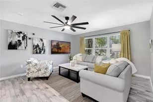 60 Golfview Rd, Rotonda West, FL 33947 - Photo 10