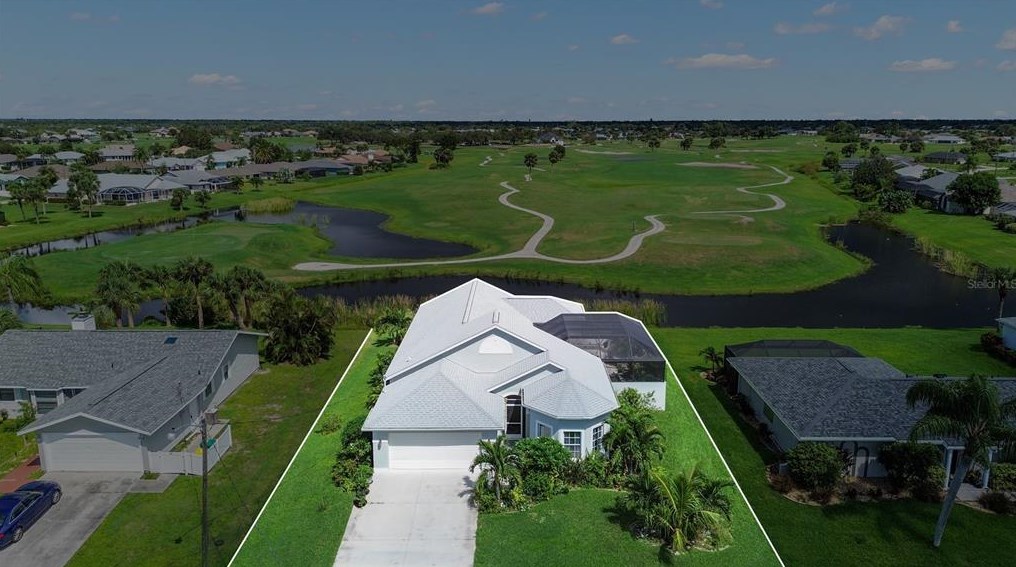 42 Bunker Rd, Placida, FL 33947