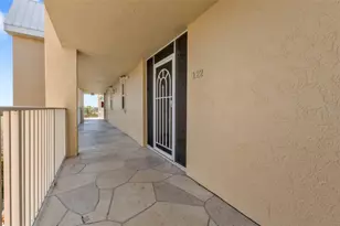 101 N Marion Ct, Punta Gorda, FL 33950 - Photo 6