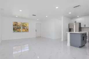 18289 Eblis Ave, Port Charlotte, FL 33948 - Photo 8