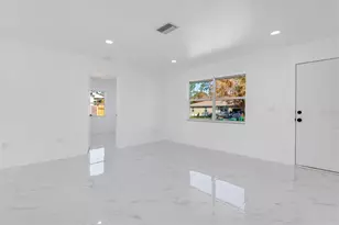 18289 Eblis Ave, Port Charlotte, FL 33948 - Photo 6