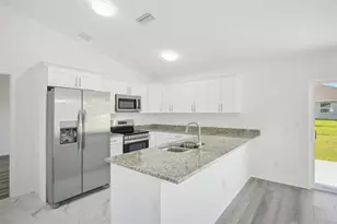 11505 3rd Ave, Punta Gorda, FL 33955 - Photo 2