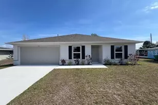 2116 Hanson St, Port Charlotte, FL 33980 - Photo 6