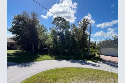 304 Oyahue Street, Punta Gorda, FL 33983 - Photo 2