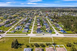 1213 Chiquita Blvd S, Cape Coral, FL 33991 - Photo 4