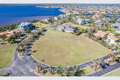 4630 Grassy Point Boulevard, Port Charlotte, FL 33952 - Photo 8