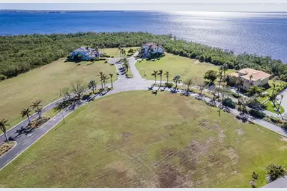 4630 Grassy Point Boulevard, Port Charlotte, FL 33952 - Photo 12