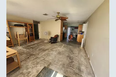 112 Sunnyside Street NW, Port Charlotte, FL 33952 - Photo 10