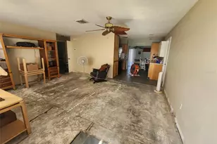 112 Sunnyside St NW, Port Charlotte, FL 33952 - Photo 10