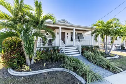 327 Harvey Street, Punta Gorda, FL 33950 - Photo 1