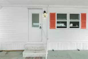 7567 Danvers Cir, Port Charlotte, FL 33981 - Photo 4