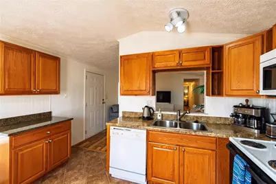 9 Holland Drive, Punta Gorda, FL 33950 - Photo 12