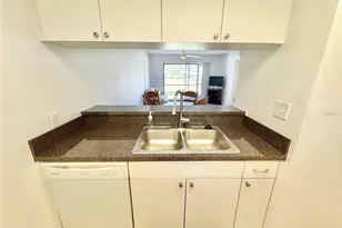 1999 Kings Hwy, Punta Gorda, FL 33980 - Photo 10