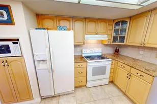 951 Santa Brigida Ct, Punta Gorda, FL 33950 - Photo 10