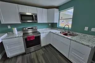 12 Glendora Ave, Arcadia, FL 34266 - Photo 6