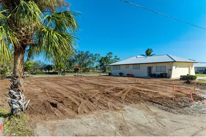 2181 Palm Tree Drive, Punta Gorda, FL 33950 - Photo 4