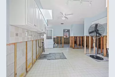 425 Fireball Court, Punta Gorda, FL 33950 - Photo 8